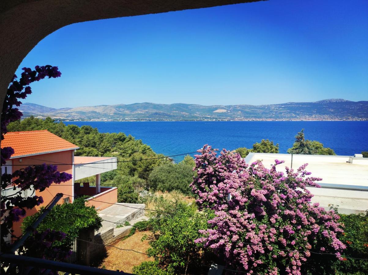 Apartments Ljilja Sea View スラティネ エクステリア 写真