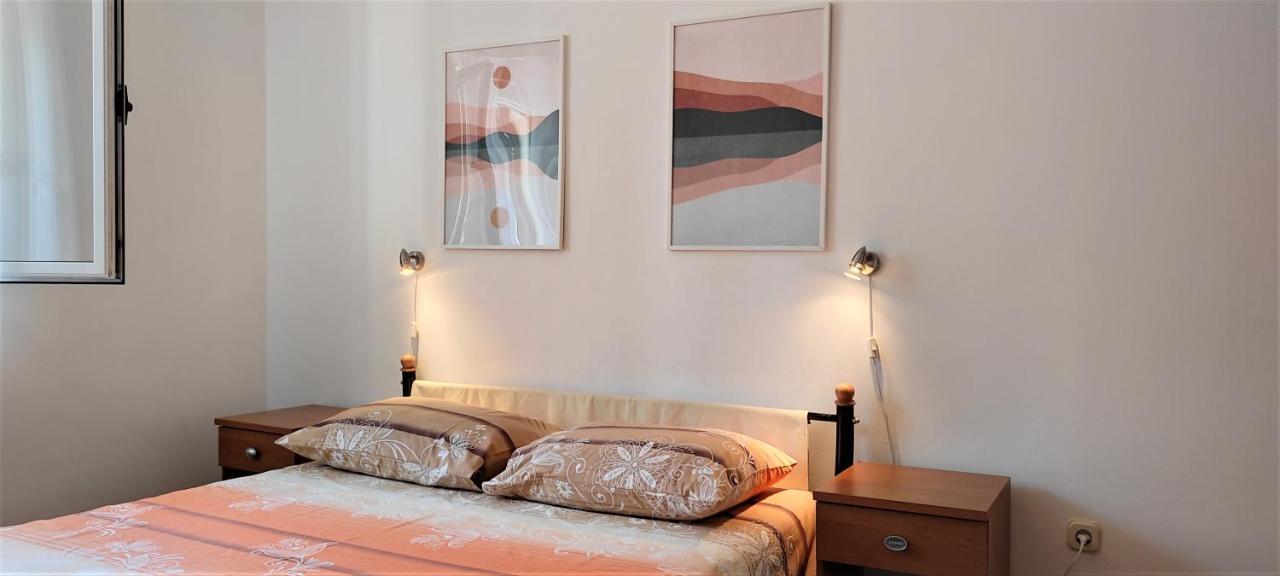 Apartments Ljilja Sea View スラティネ エクステリア 写真