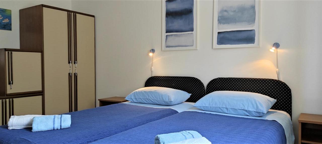 Apartments Ljilja Sea View スラティネ エクステリア 写真