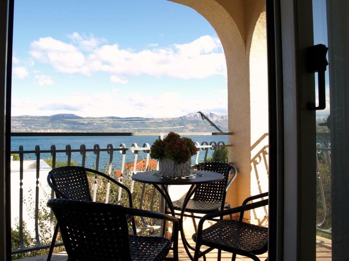 Apartments Ljilja Sea View スラティネ エクステリア 写真